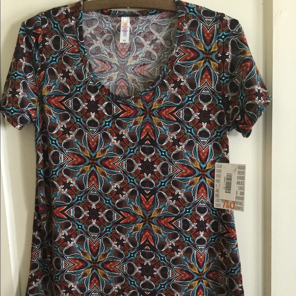 LuLaRoe XS Classic Tee Fall Floral
